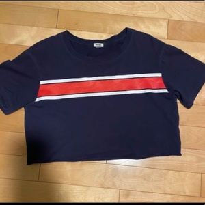 dark blue cropped t-shirt